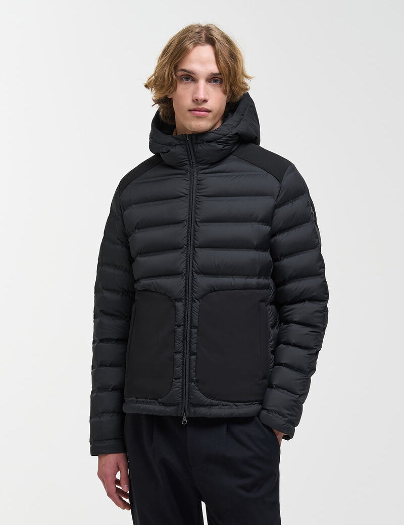 Piumino Uomo COLMAR senza cuciture con tasche stretch art. 12000000