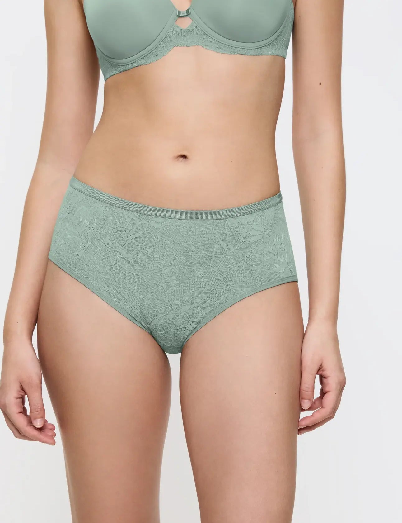 Slip Triumph Amourette Charm Maxi 01