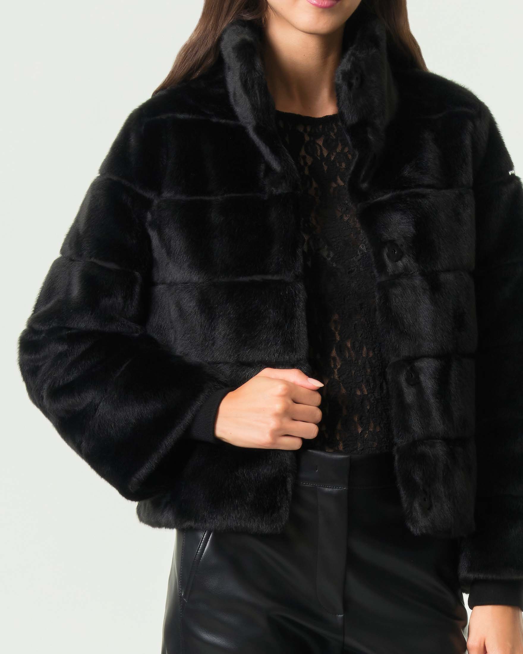 Giacca Donna BOMBOOGIE in ecopelliccia e lavorazione a canali art. JW9817FSB6